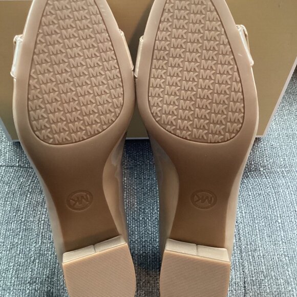 MICHAEL MICHAEL KORS Women's Jilly Flex Pumps - Picture 6 of 13